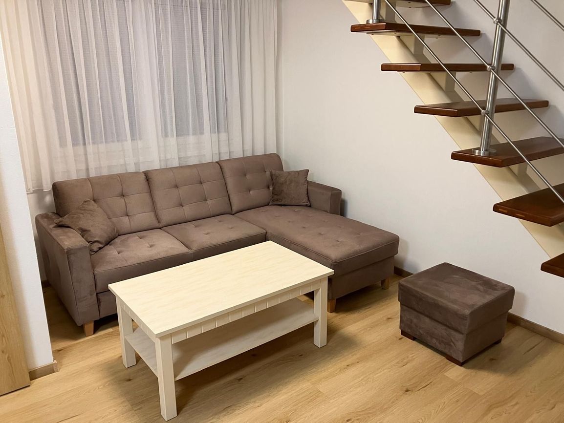 Ponúkame na prenájom 3 izbový byt v Gajaroch - 2