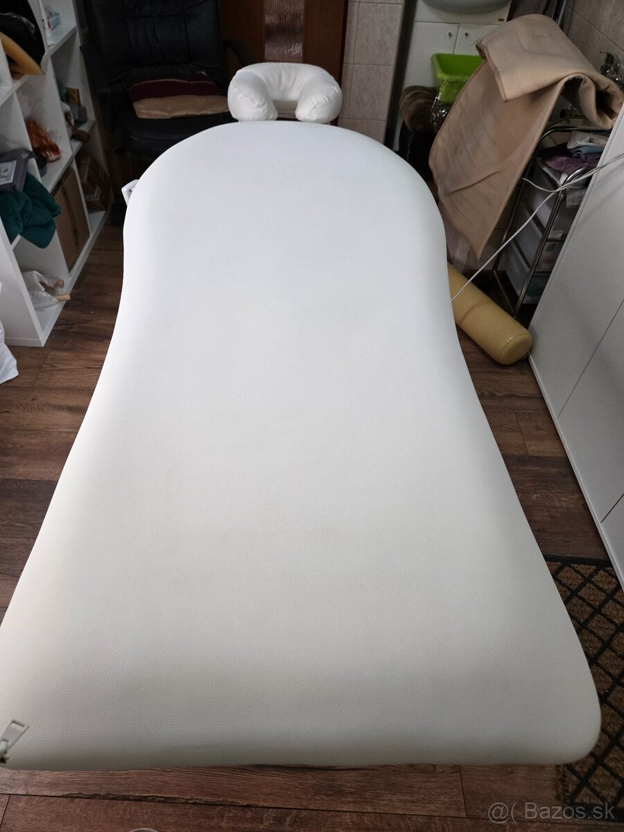 Predám masérsky stôl - 2