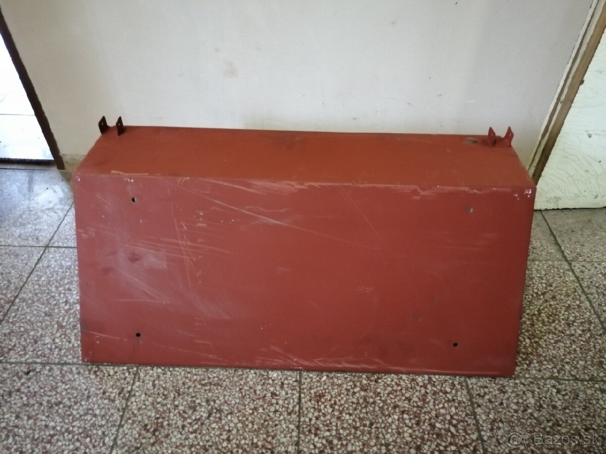 Zadný kryt motora na UNC060, Locust750 - 2