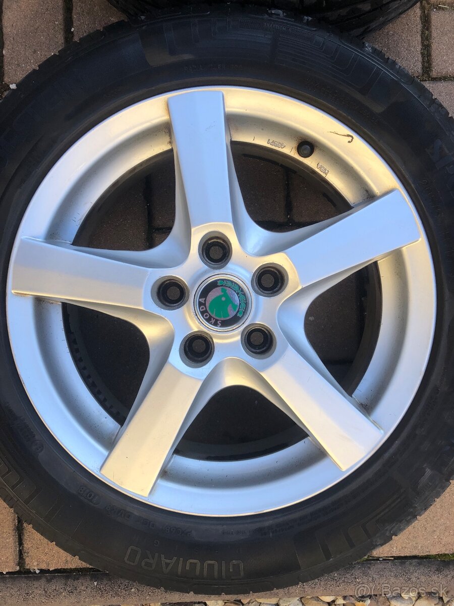 Letné pneuatiky 205/55r16 + elktrony - 2