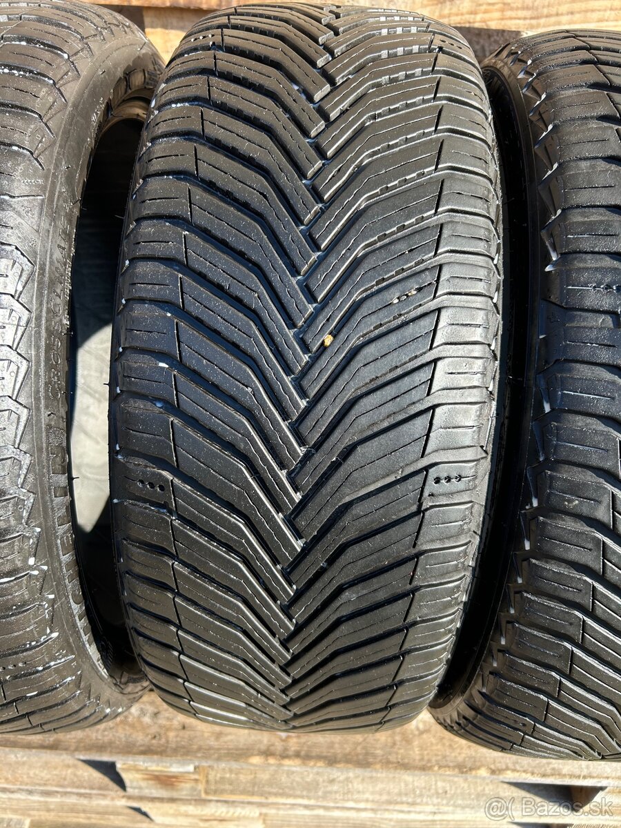 Michelin crossclimate2. 225/40/18” leto celoročne - 2