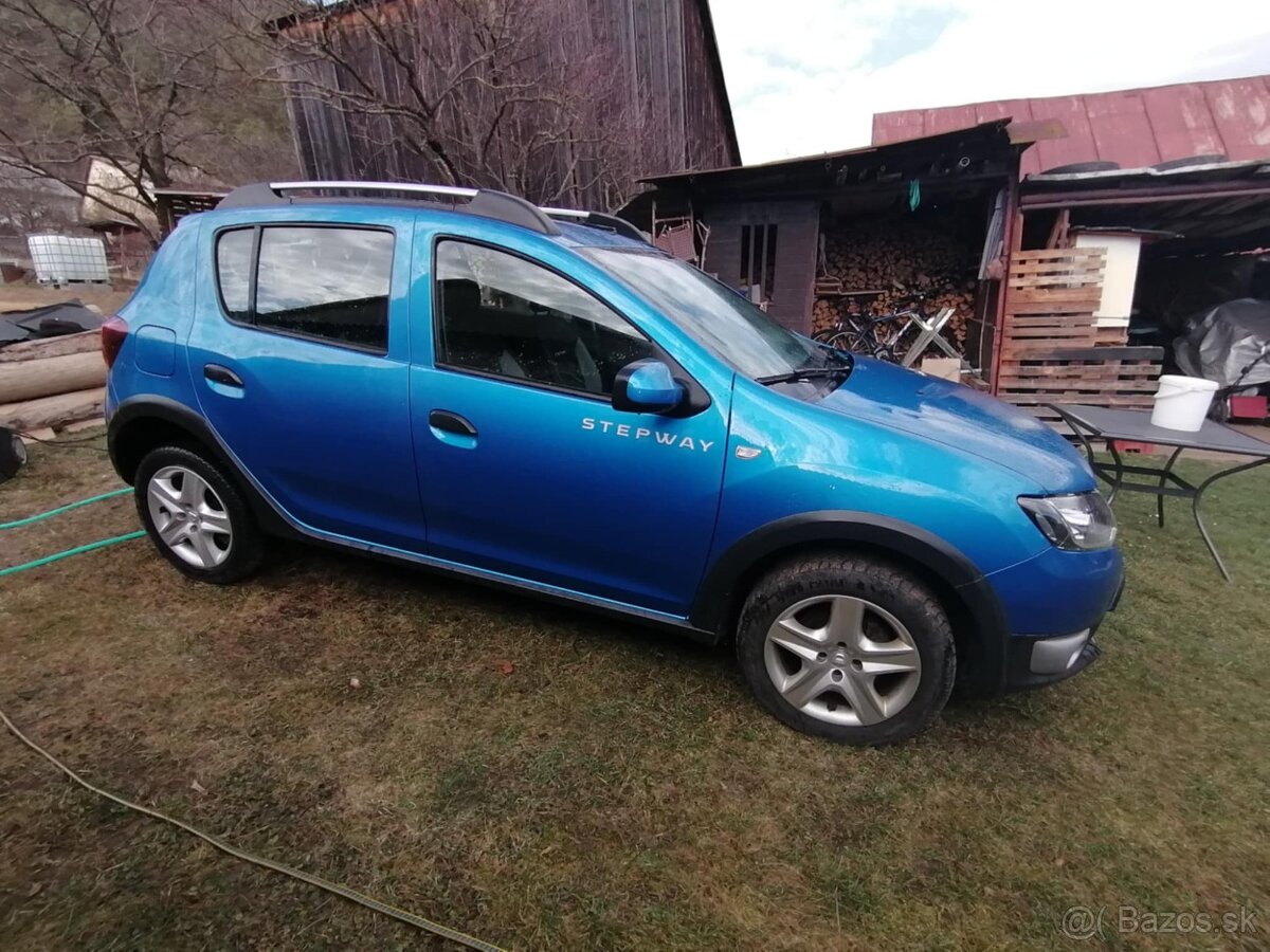 Dacia Sandero - 2