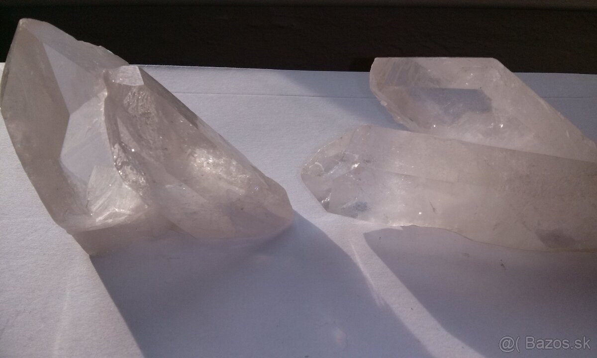 2x 350 g horský krištáľ, drúza - ZNÍŽENÁ CENA - 2