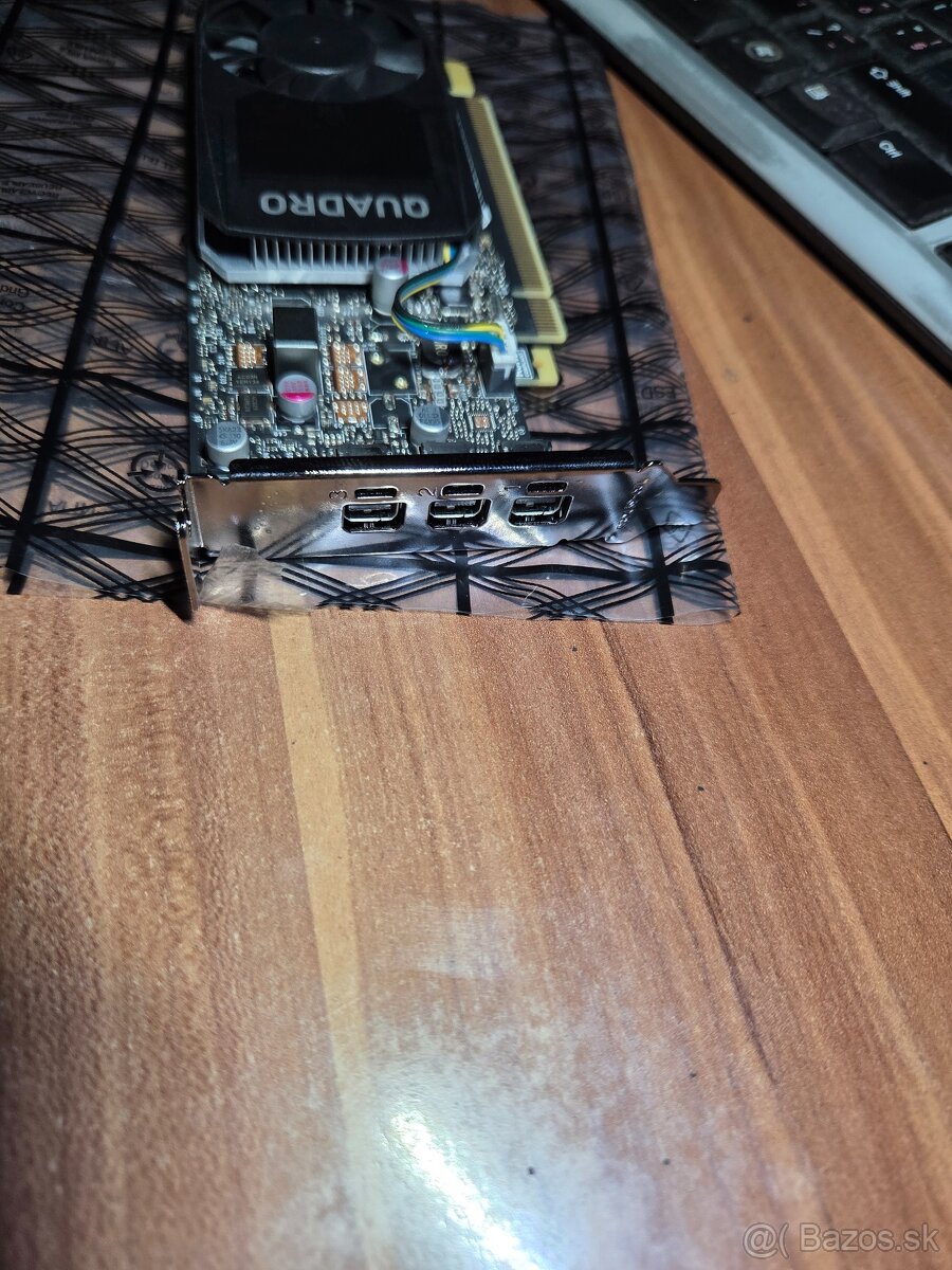 Nvidia Quadro P400 - 2
