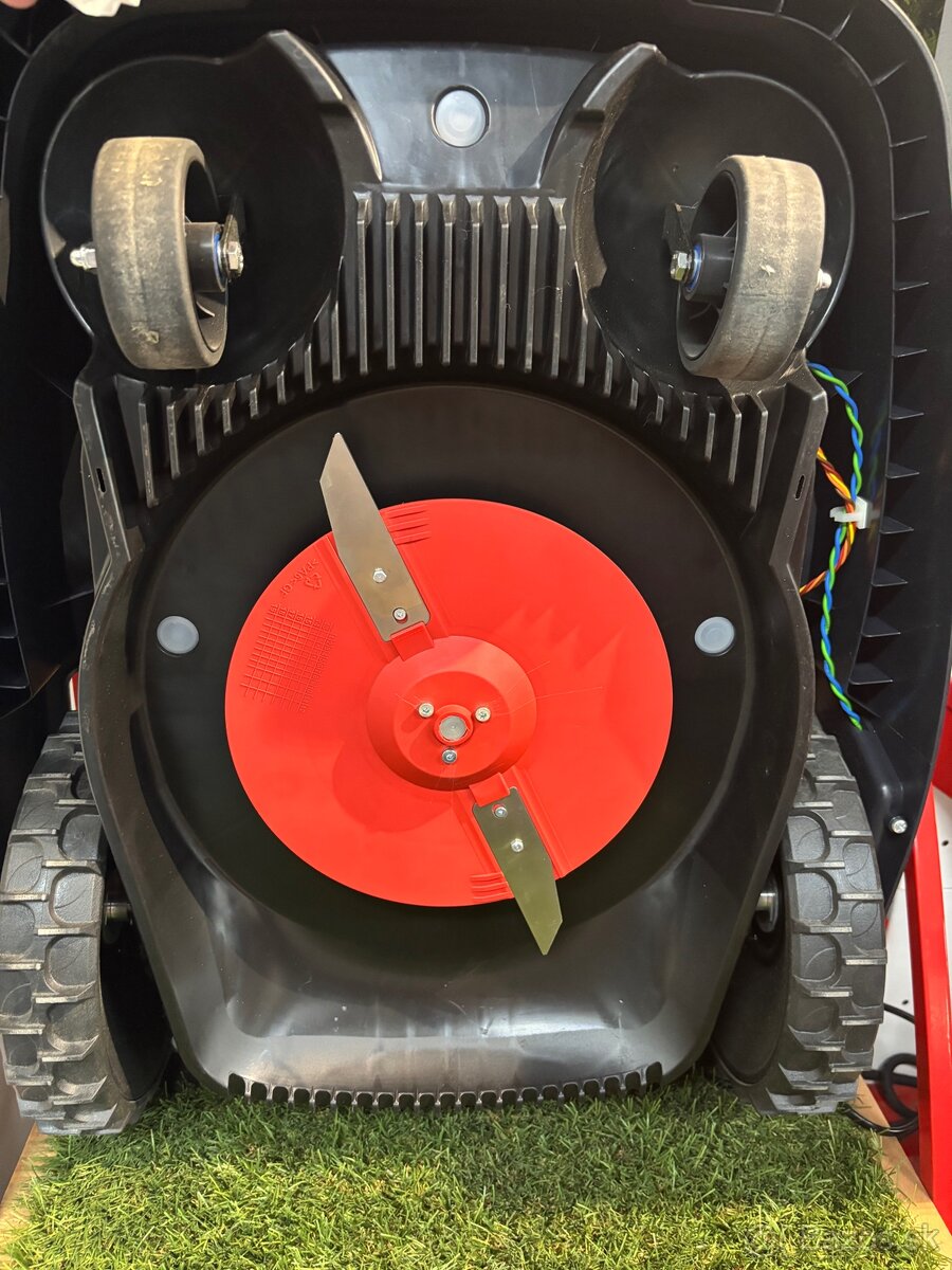 Robotická kosačka ALKO robolinho 100 - 2