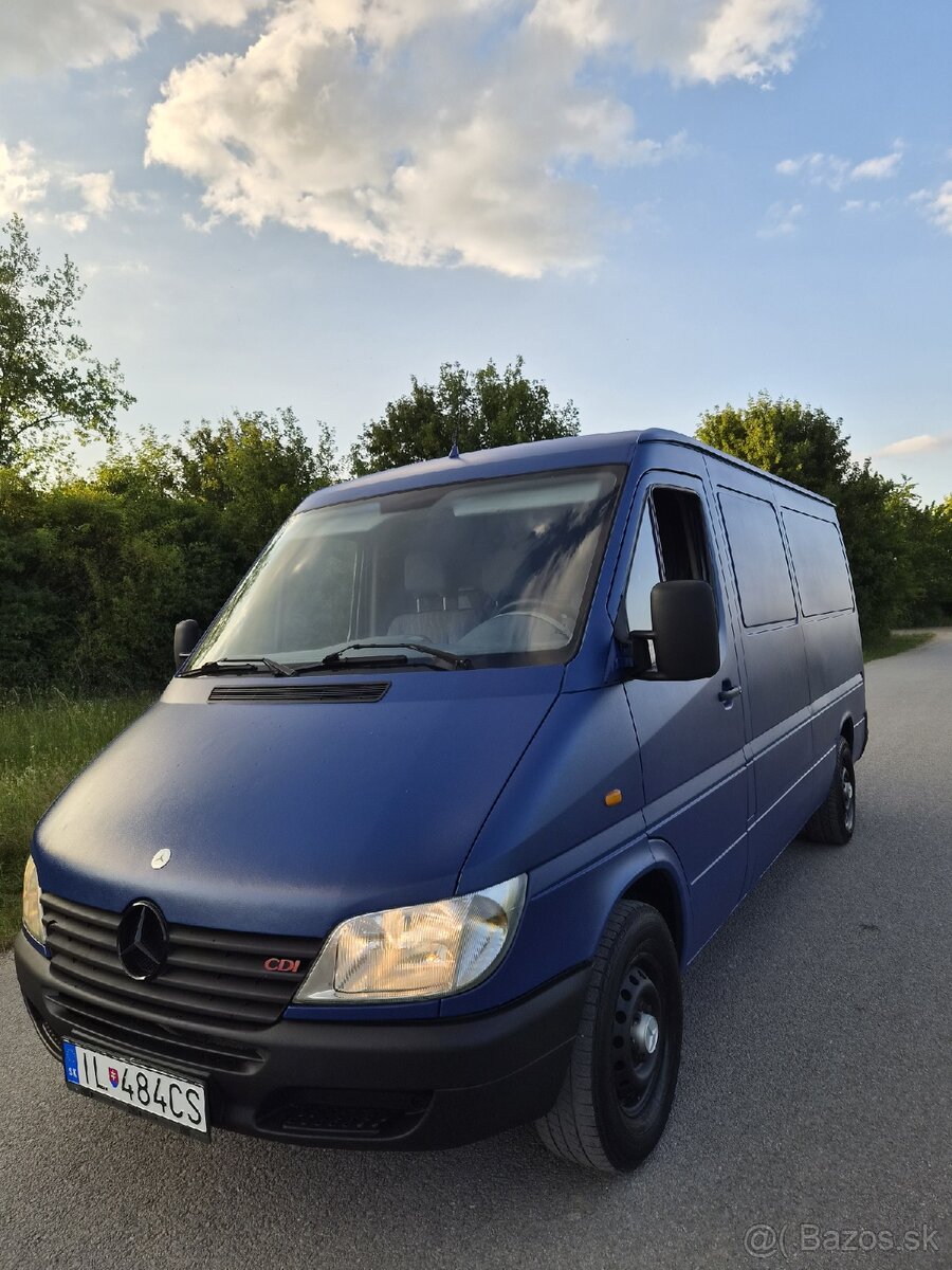 Mercedes Sprinter - 2
