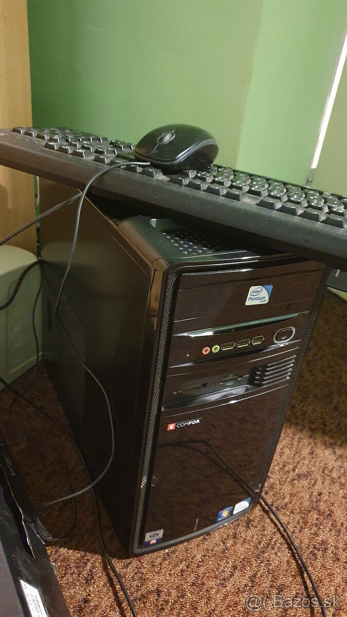 Počítač Comfor - 2