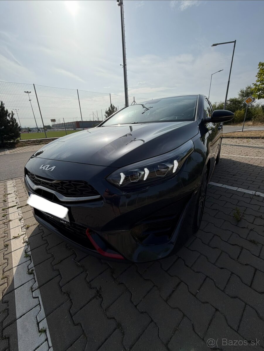 KIA PROCEED GT 1.6 T-GDi - 2