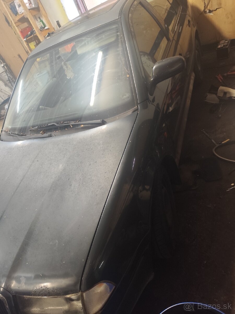 Octavia 1.6 benzín 74 kw - 2