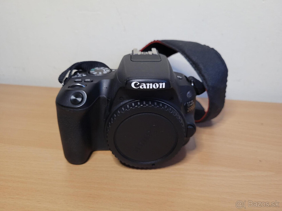 Canon Eos 200D + Canon EF-S 24mm f2.8 + Canon EF 50mm f1.8 - 2