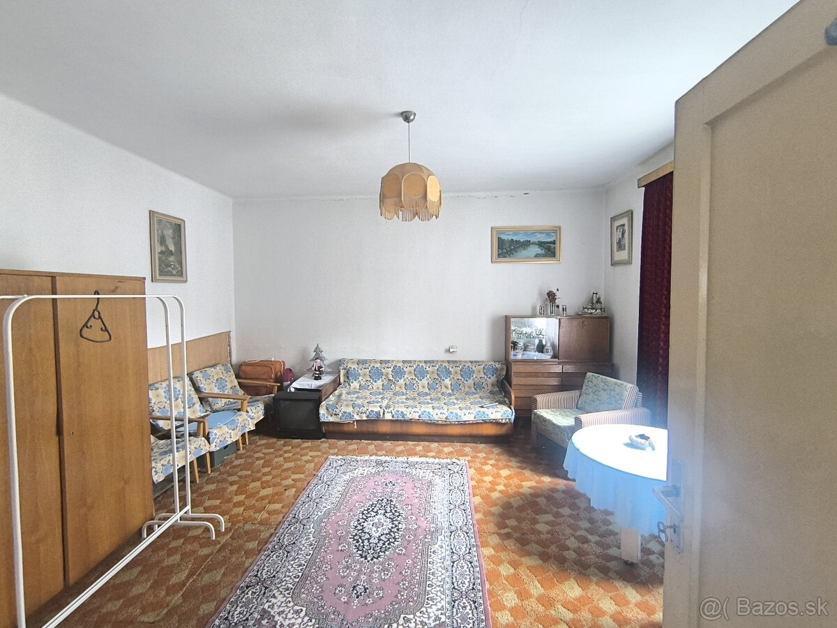 RD VYUŽITEĽNÝ AJ AKO CHALUPA, VHODNÝ NA BÝVANIE PODNIKANIE / - 2