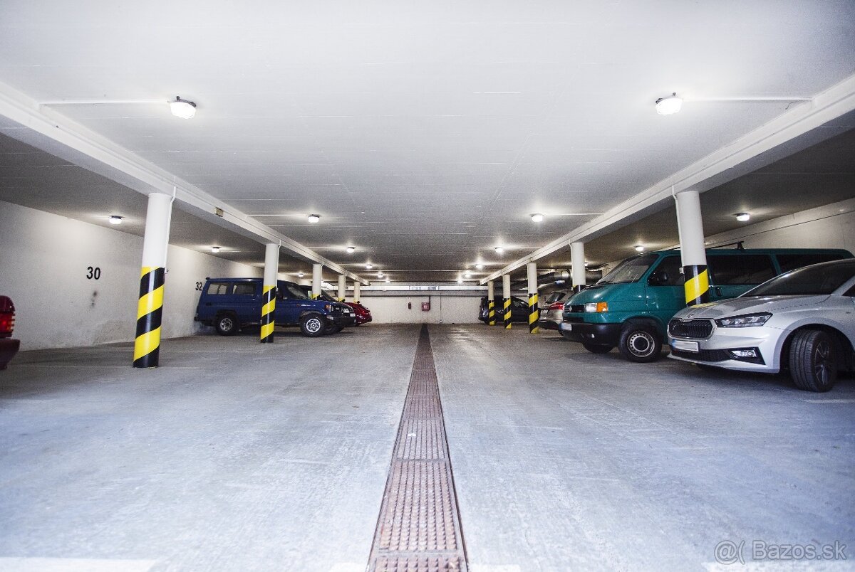 Parkovacie miesta - Parkovací dom Dúbravka II - 2