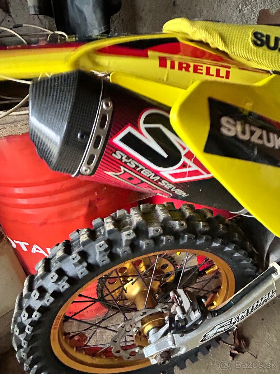 Suzuki RMZ 450 - 2