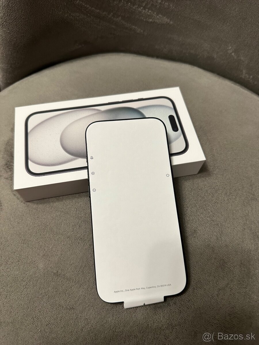 Iphone 15 128gb čierny - 2