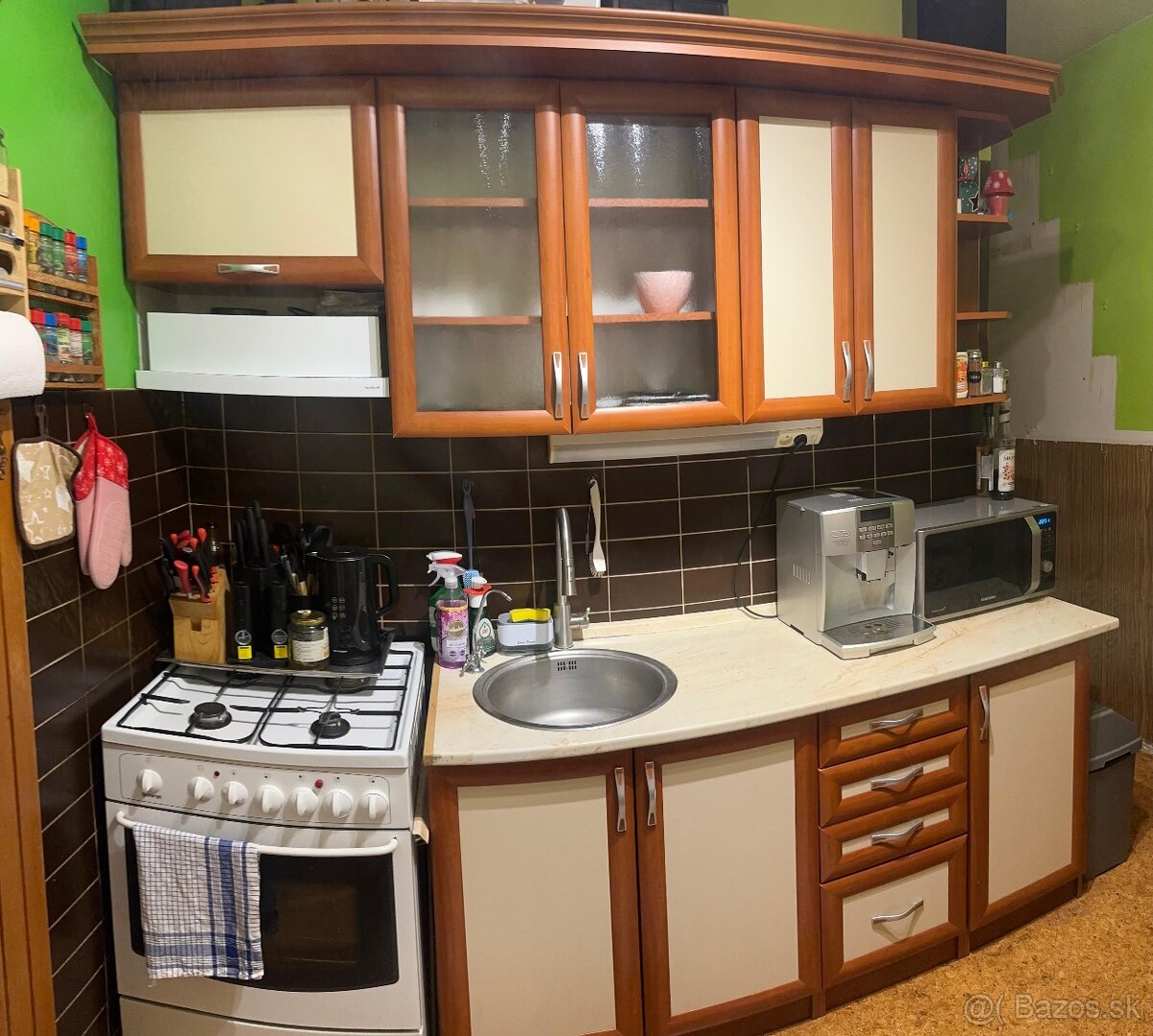 Kuchynská linka - 2