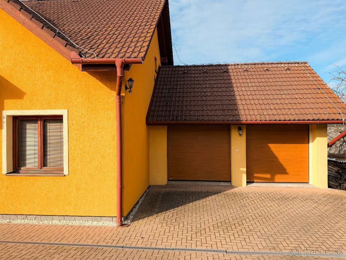 Priestranný dom s veľkorysým pozemkom - 2