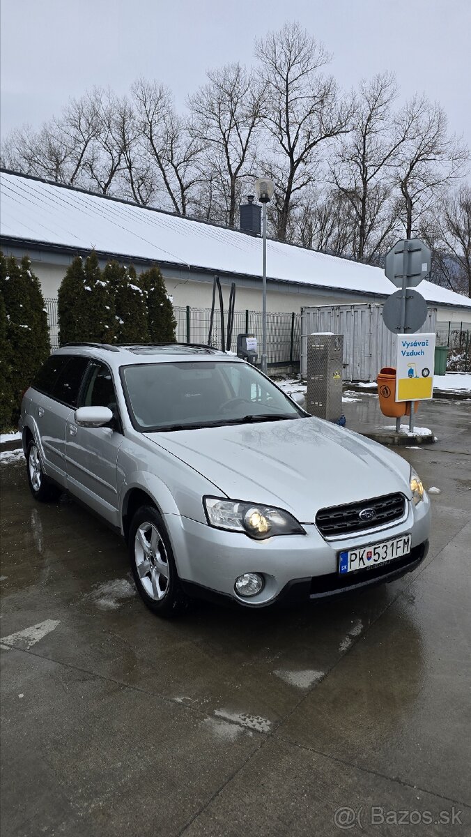 Subaru outback 2008 2.5 121kw manuál - 2