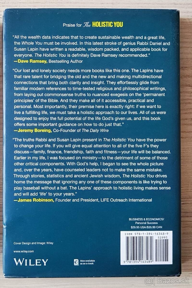 KNIHA THE HOLISTIC YOU - 2