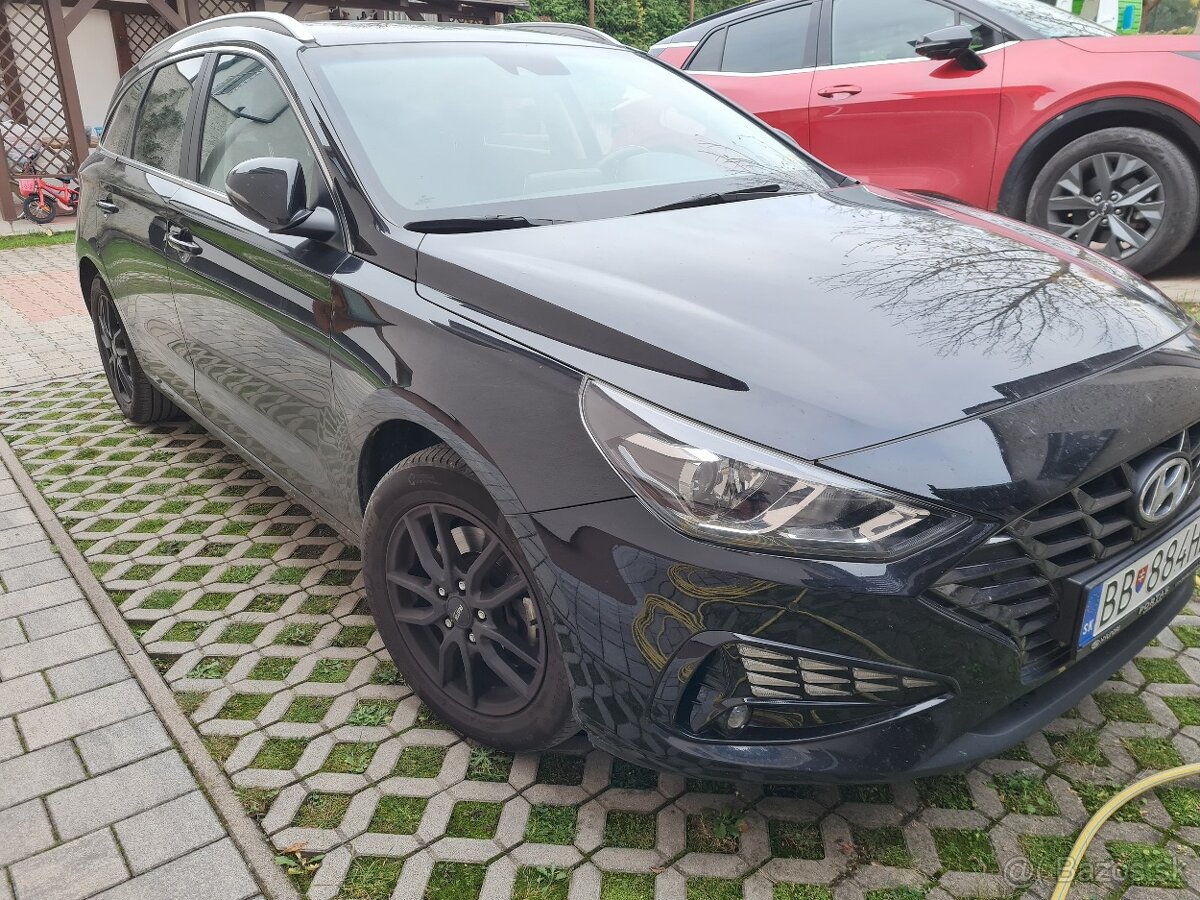 Hyundai i30 combi 1,5 Family - 2