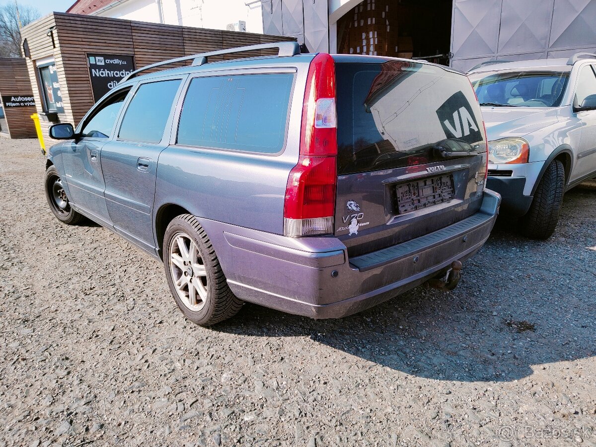 Volvo V70II facelift D5 120kw -Náhradní díly - 2