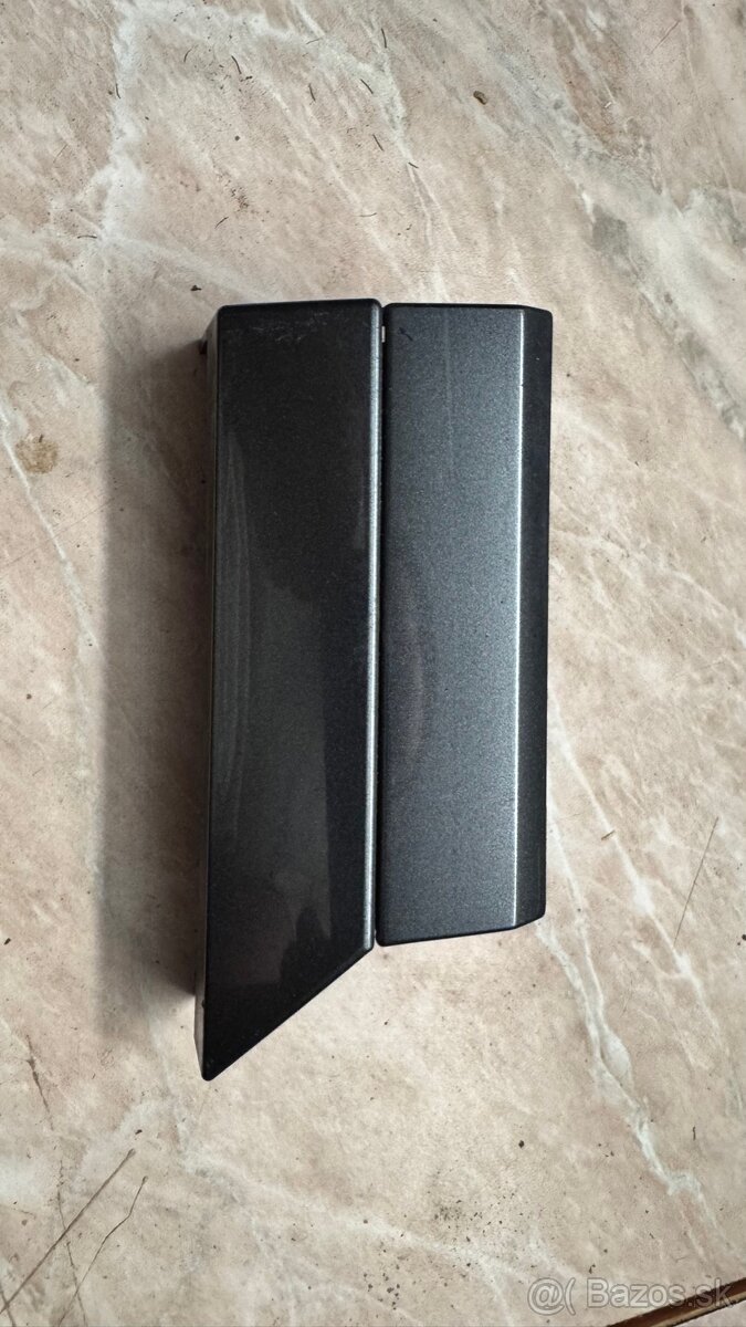 Prahova lista blatnika Passat B8 - 2