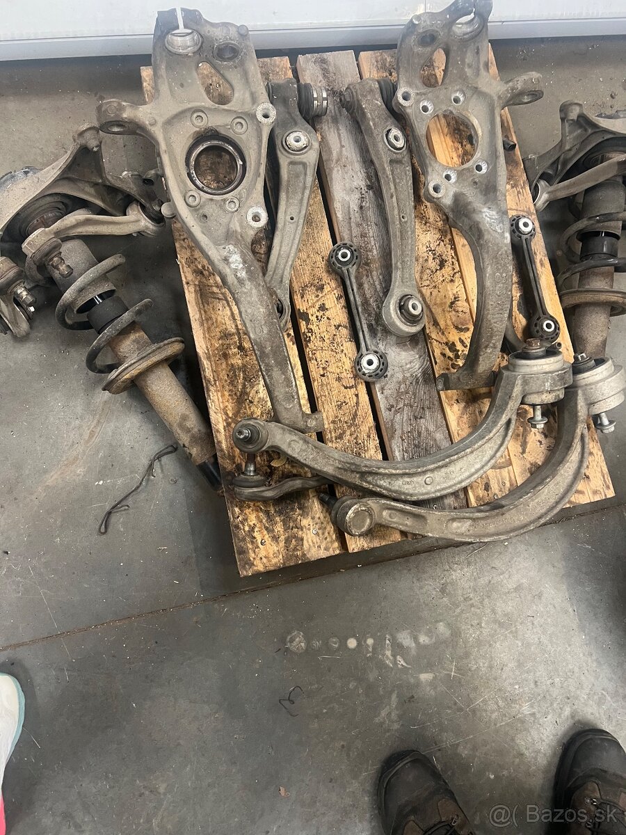 Naprava kompletna audi a5 - 2