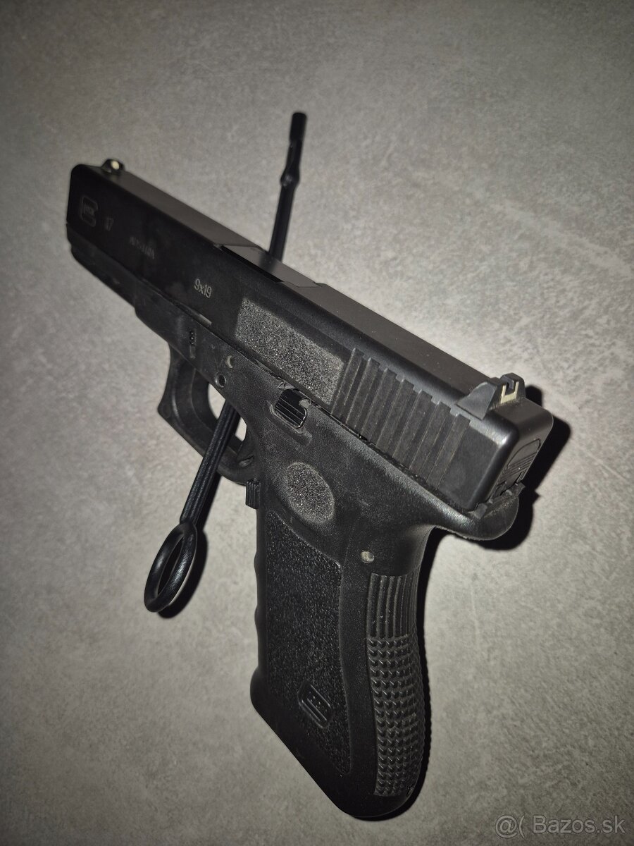 Glock 17 - 2