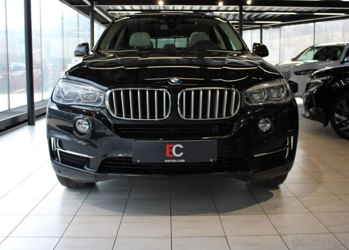 BMW X5 xDrive40d nafta automat - 2
