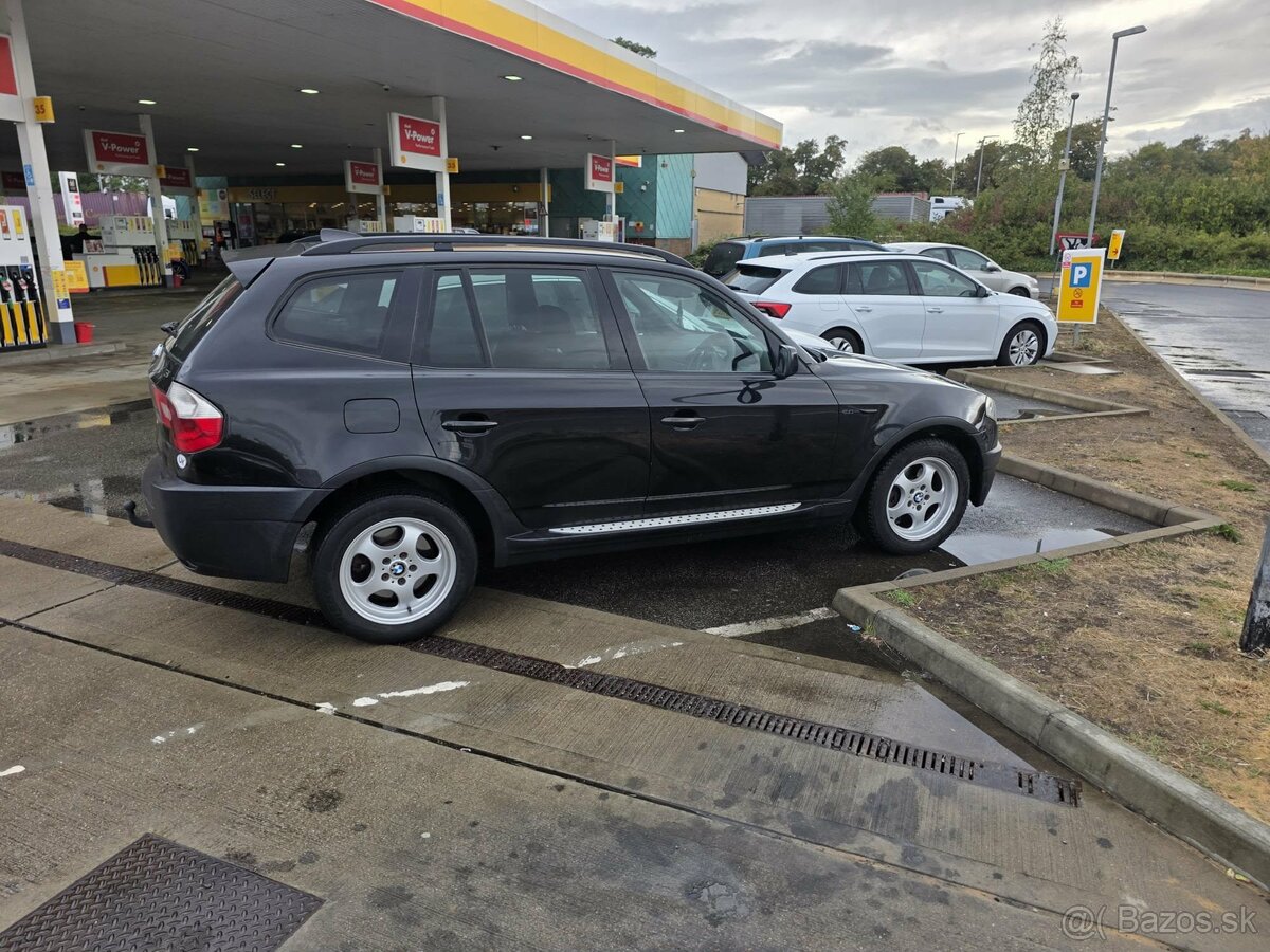 BMW X3 2.0d Sport - 2