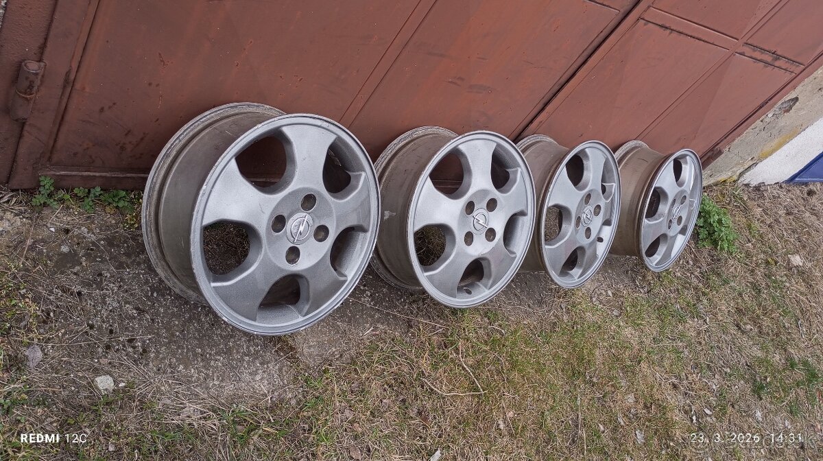 elektrony 4x100 r15 - 2