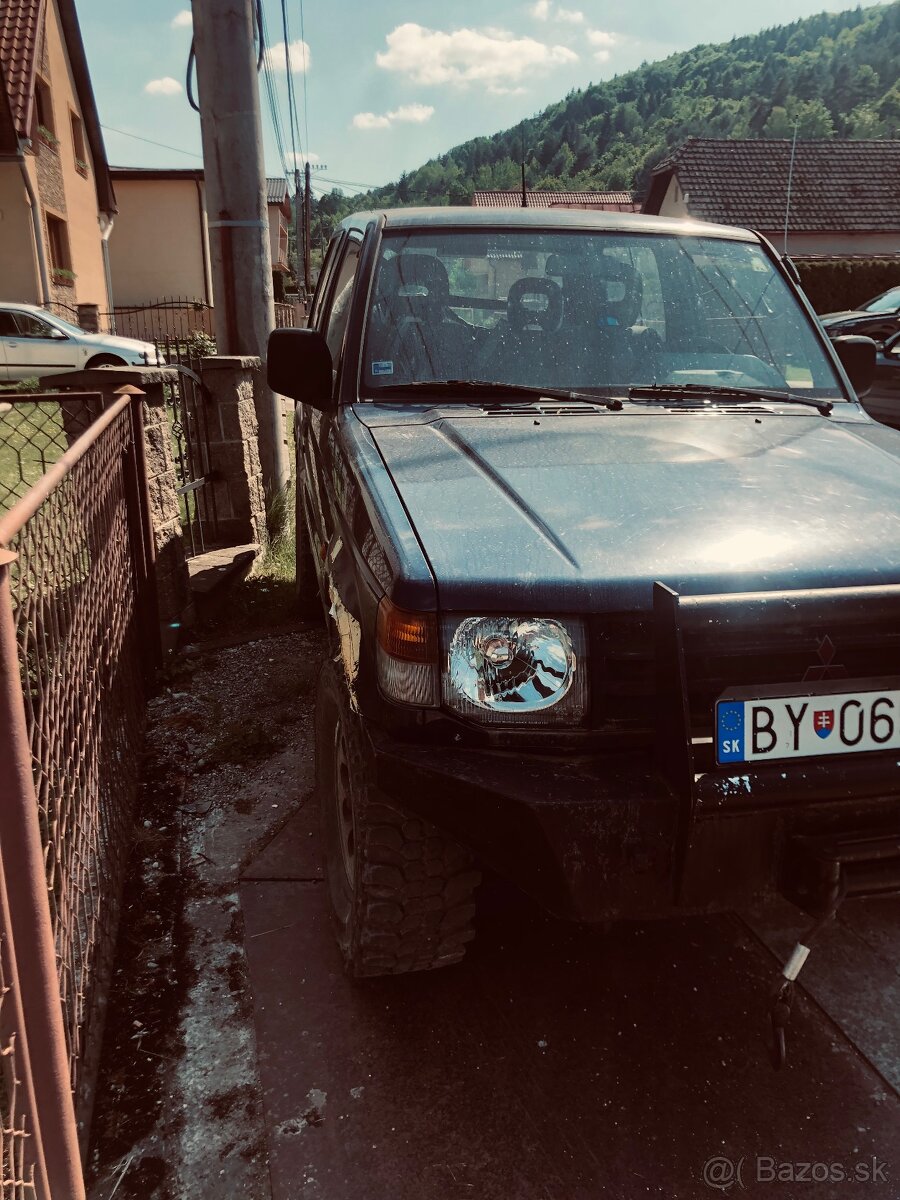 Predám Mitsubushi Pajero2 - 2