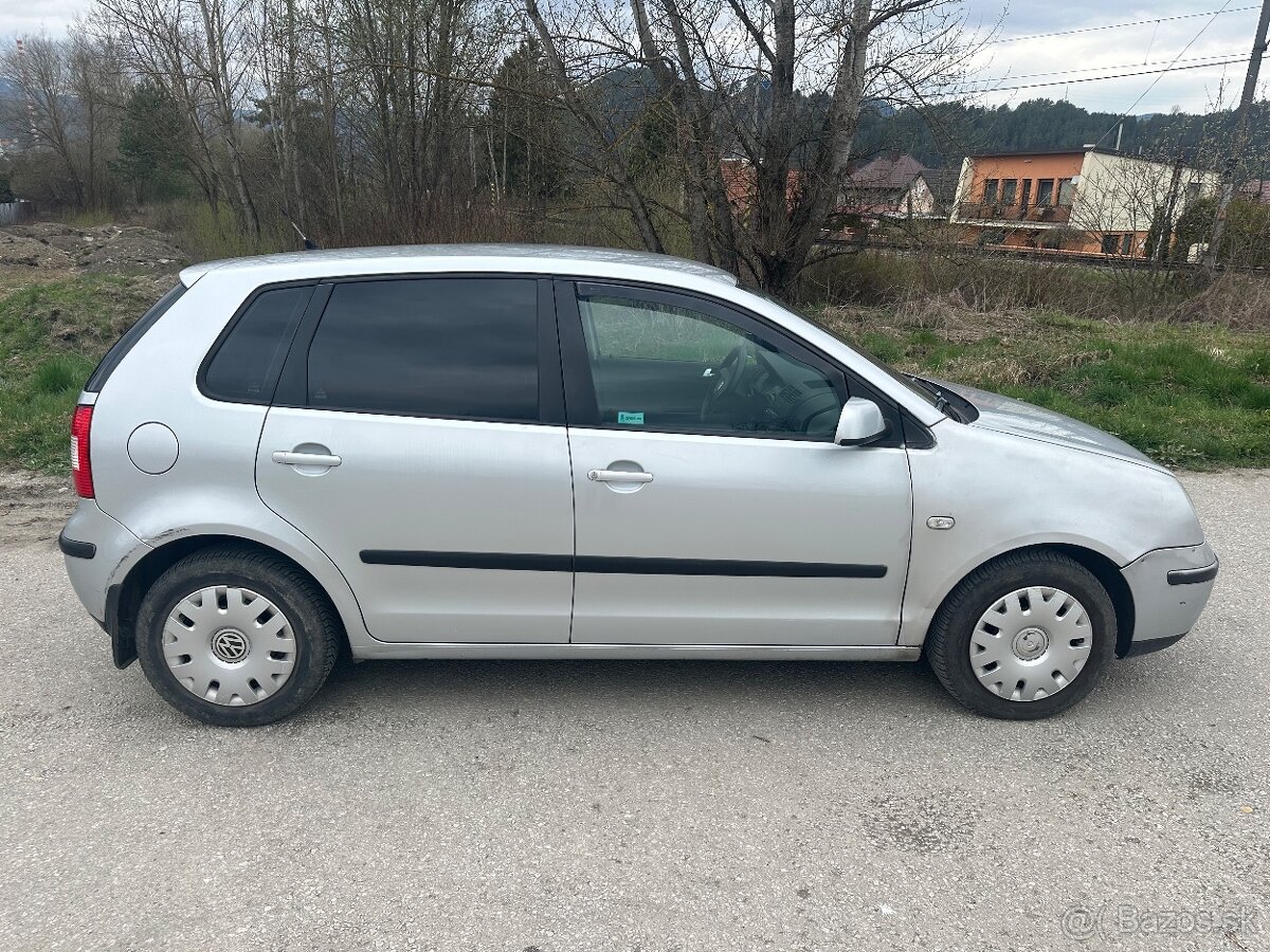 Volkswagen Polo - Benzín / 47kW - 2