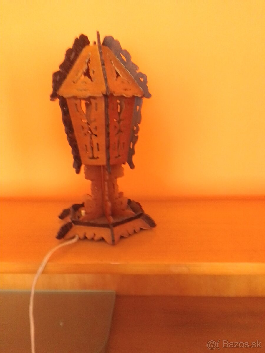 Drevená lampa - 2
