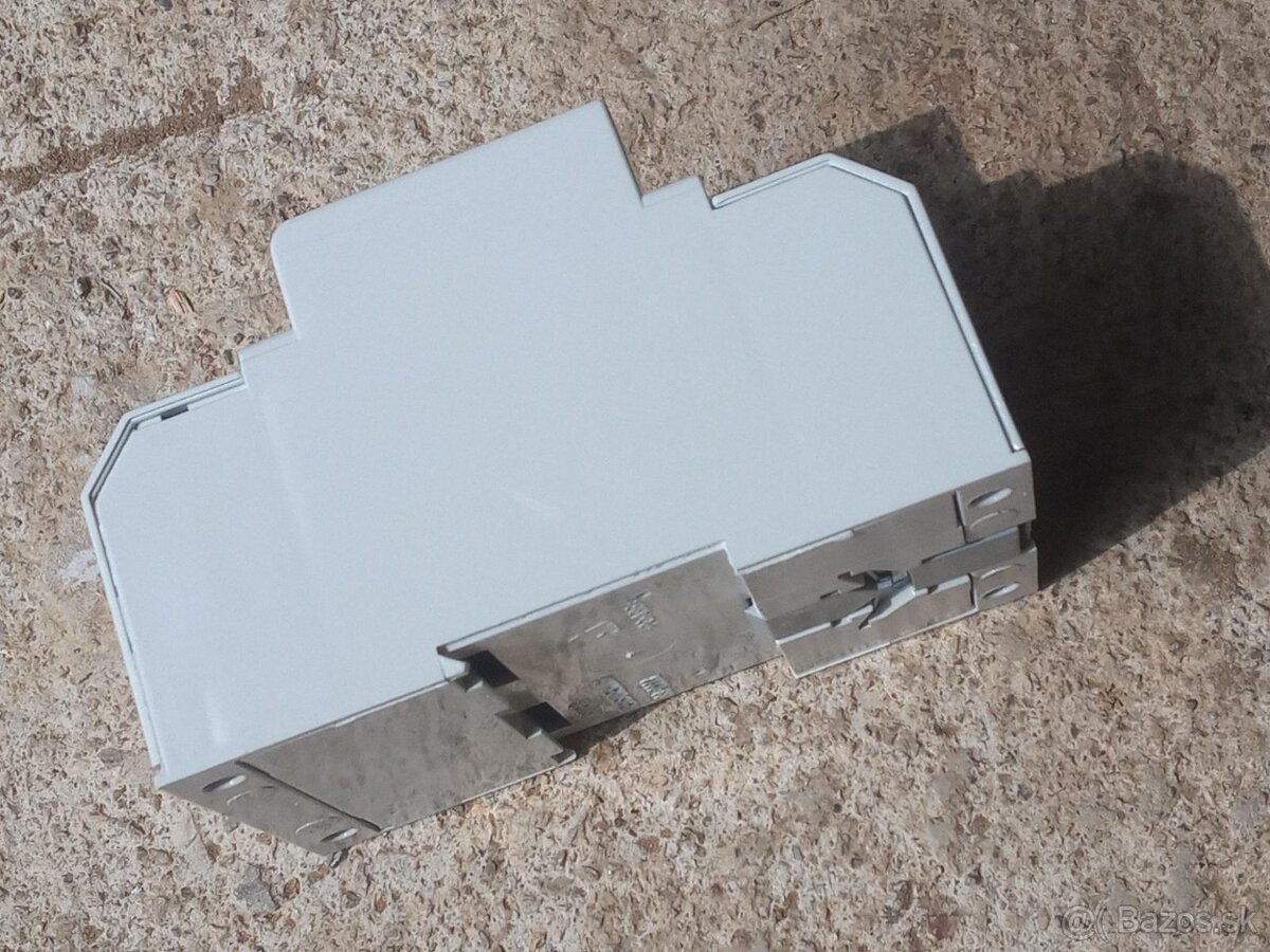DIN oddelovaci transformator PSS 30 AC230V/AC230V - 2