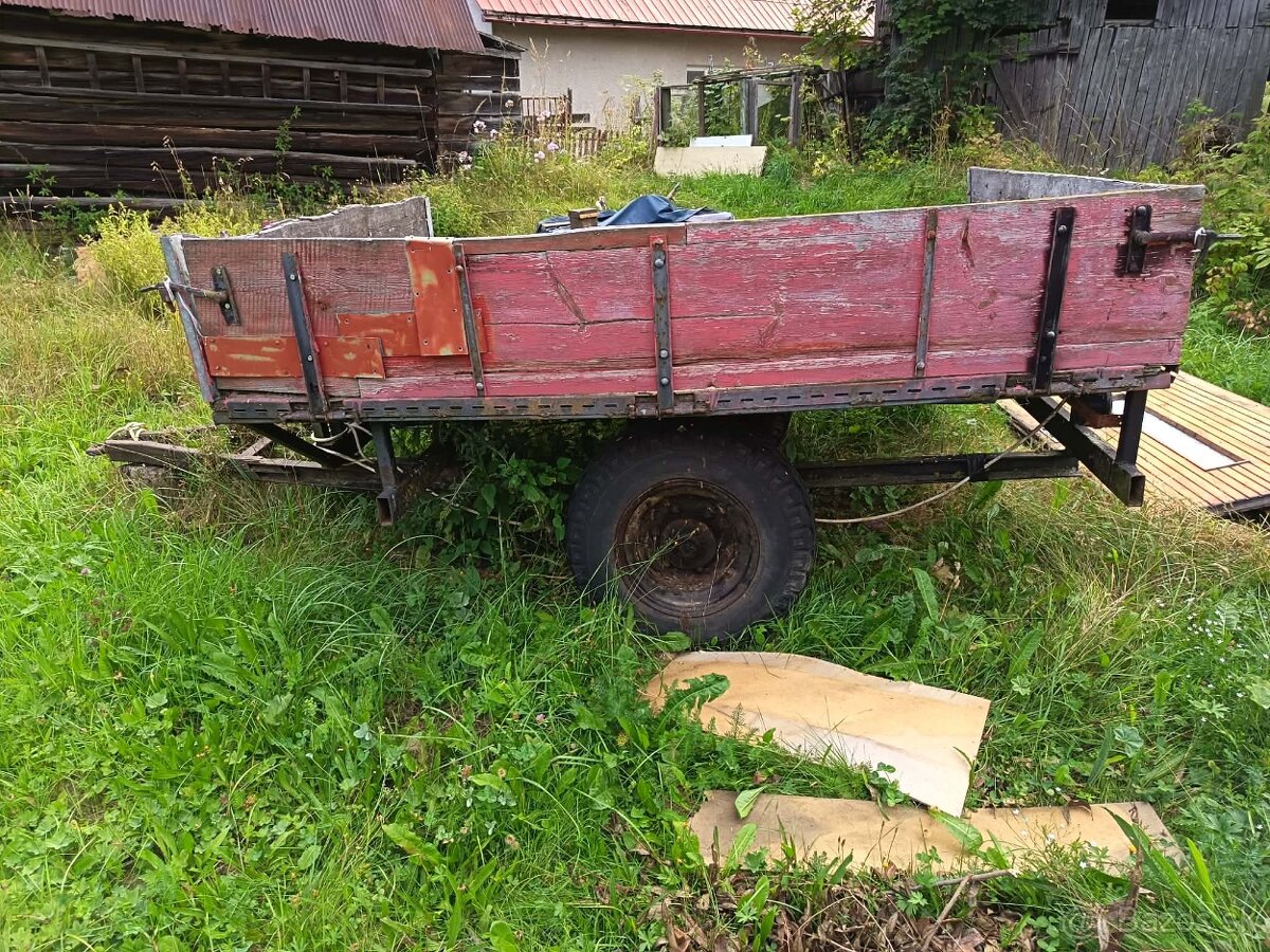 Vlečka za traktor - 2