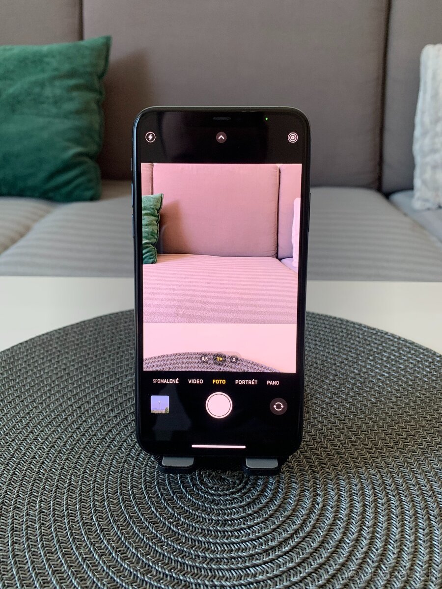 iPhone 11 Pro Max Midnight Green - 2