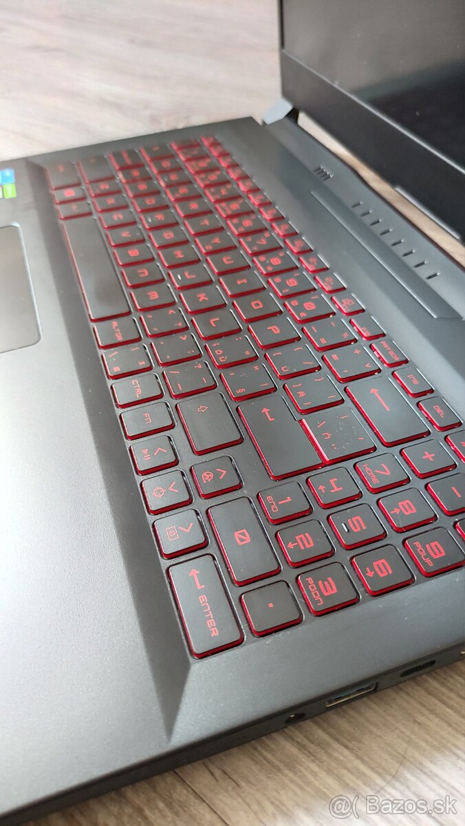 Laptop MSI Katana GF66 11UC - 2