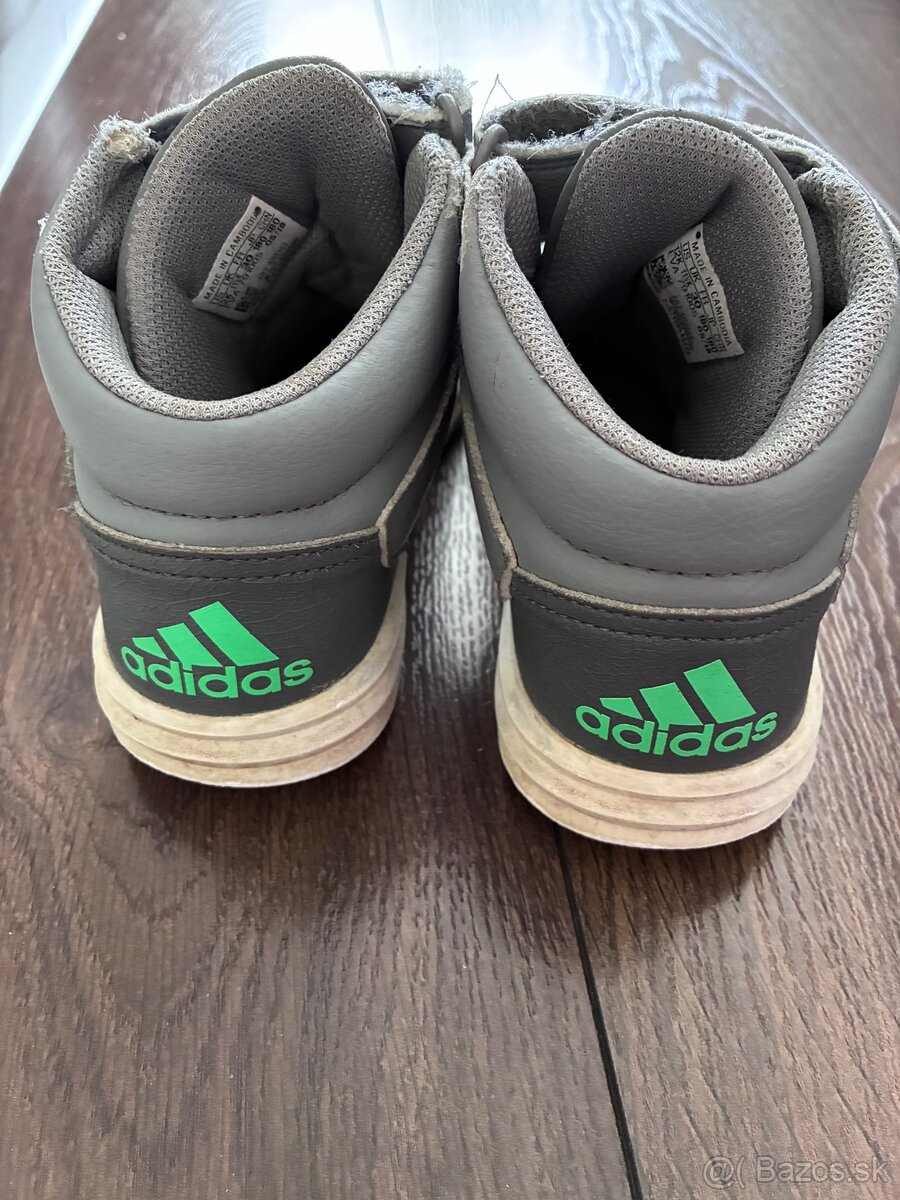 Topanky Adidas 30 - 2