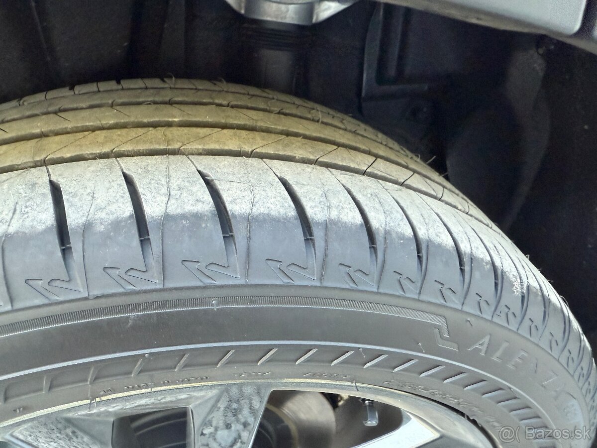 Bridgestone Alenza 001 235/50 R20 100V RFT - 2