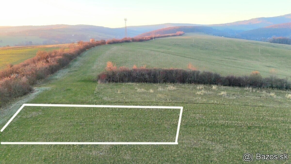 Jedinečný stavebný pozemok - 2