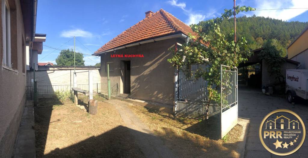 OPÄŤ V PONUKE  RD pri lese s pozemkom 1420m2 v Nitrici pri  - 2