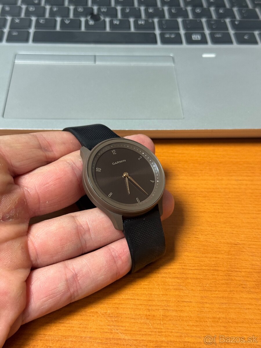 Garmin Vivomove Sport - 2