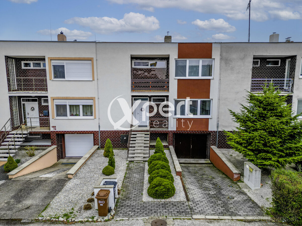 ZNÍŽENÁ CENA.NA PREDAJ RODINNÝ DOM S GARÁŽOU A ZÁHRADOU - 2