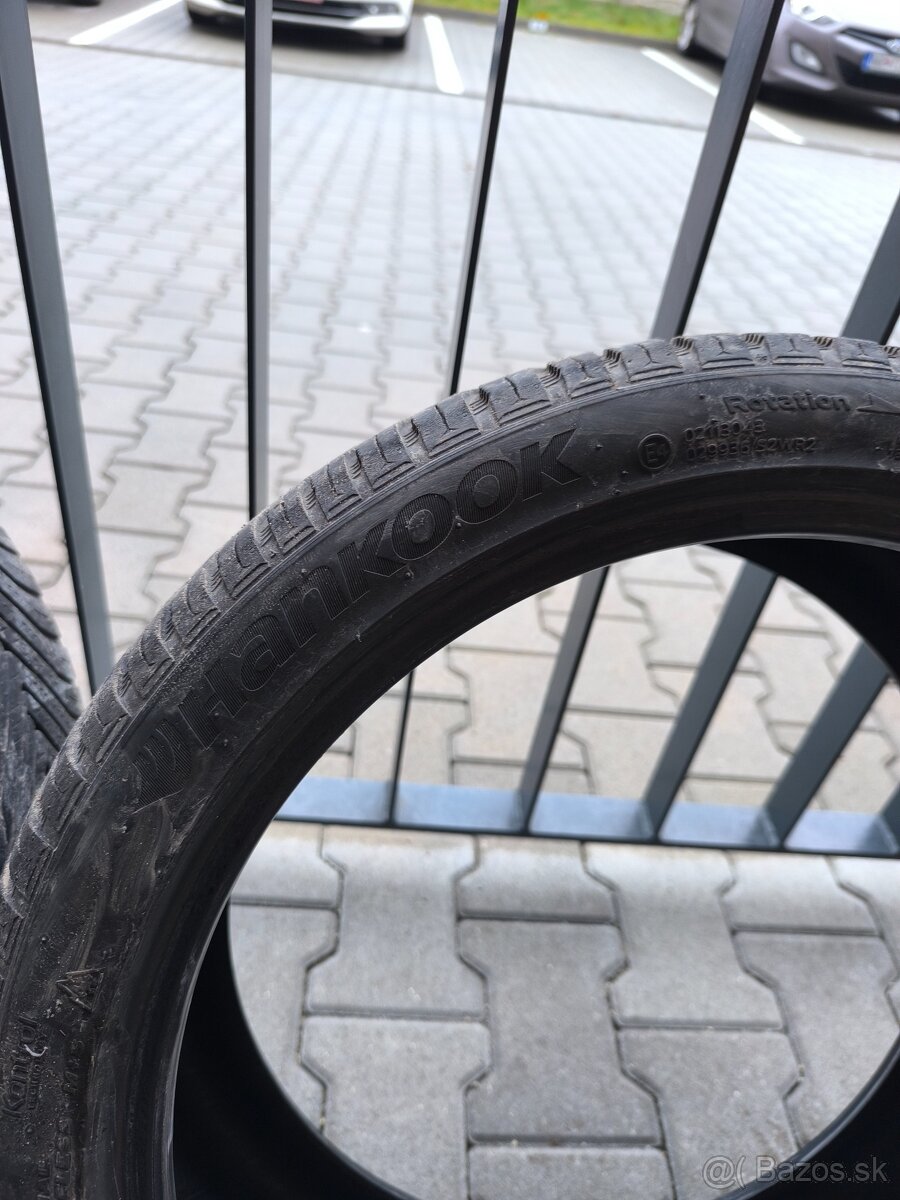 R19 255/35 celorocne - 2