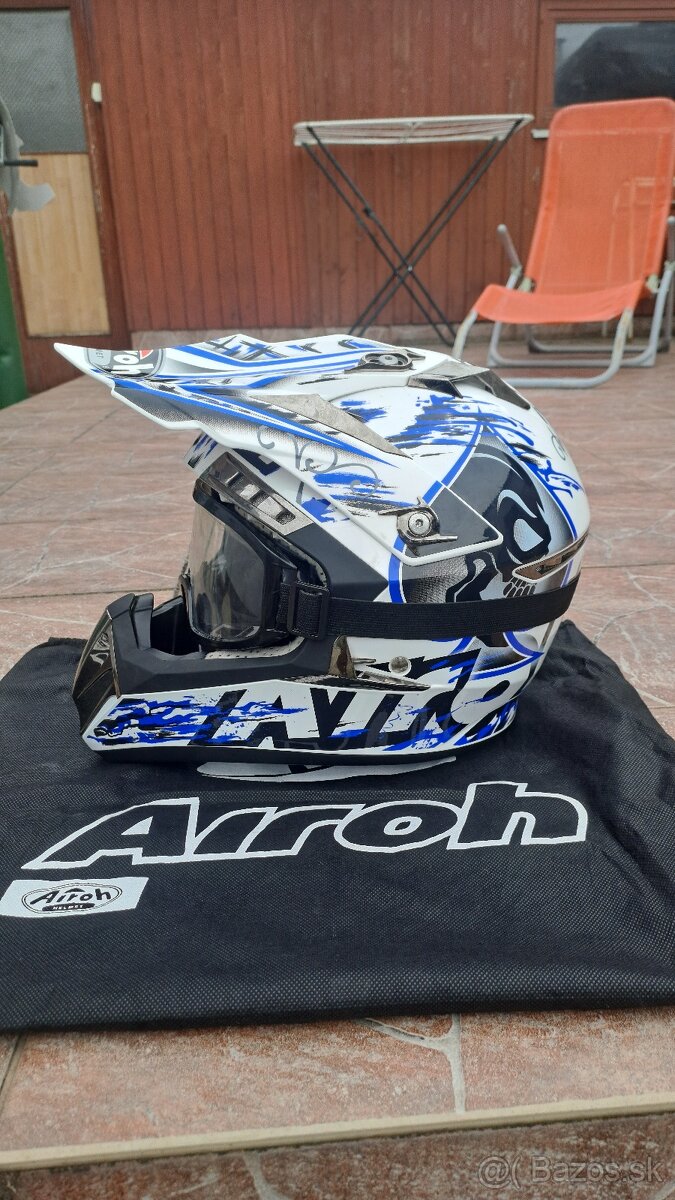 Airoh CR900 XL helma - 2