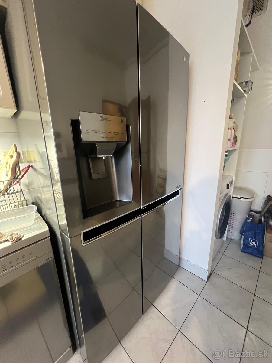 Americká chladnička LG GSJ960PZBZ - 2
