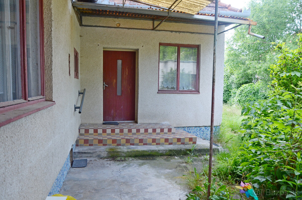 Predaj - rodinný dom - Hostie - 2