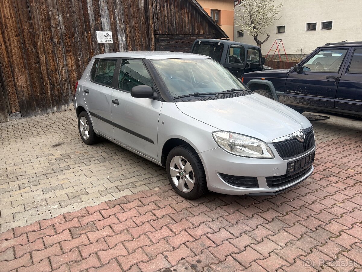 Skoda fabia2 1.2 2013 - 2