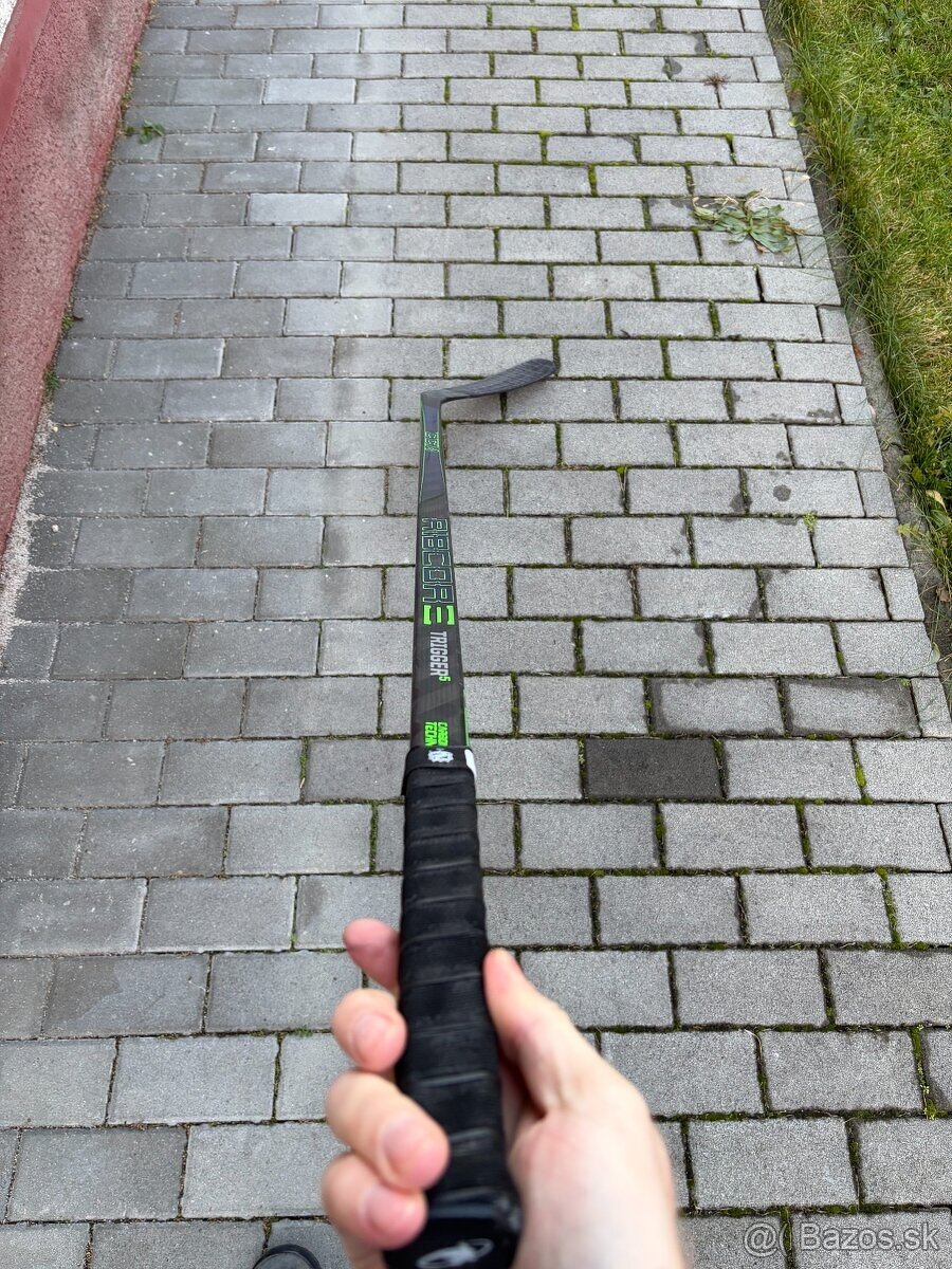 Hokejka CCM Ribcor 5, pravačka, 70flex, P29 - 2