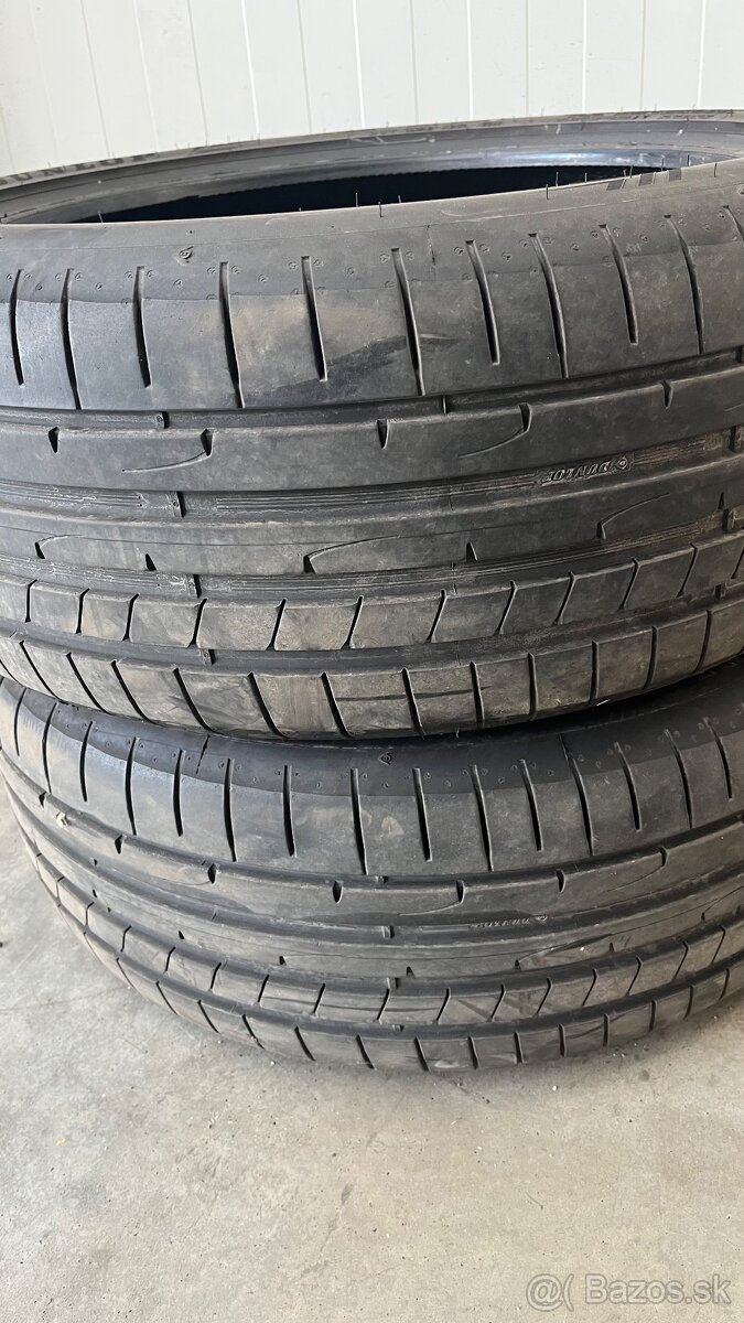 Dunlop 245/45R19 102Y RT2 - 2